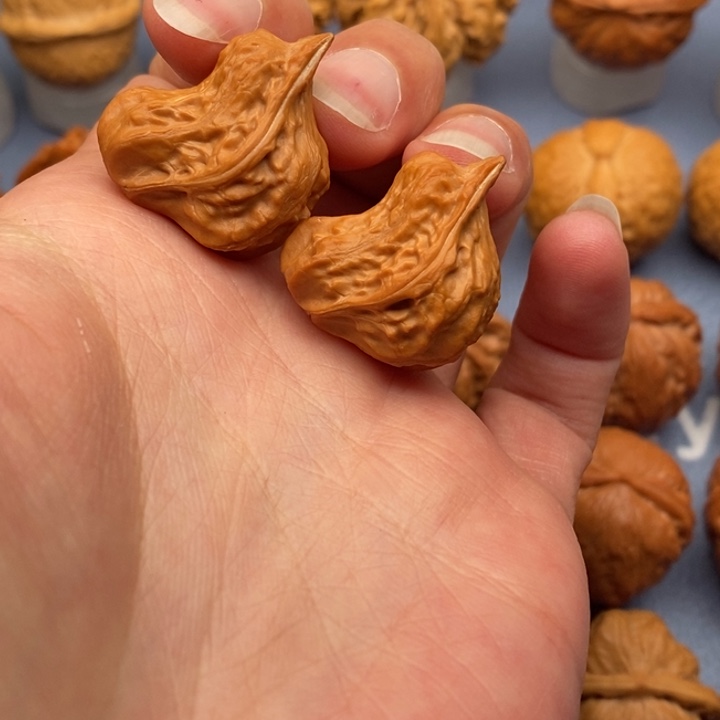 文玩核桃把件小小鸟