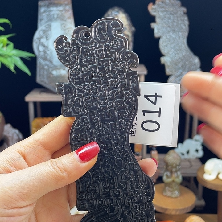 和田玉（糖玉）未镶嵌挂件