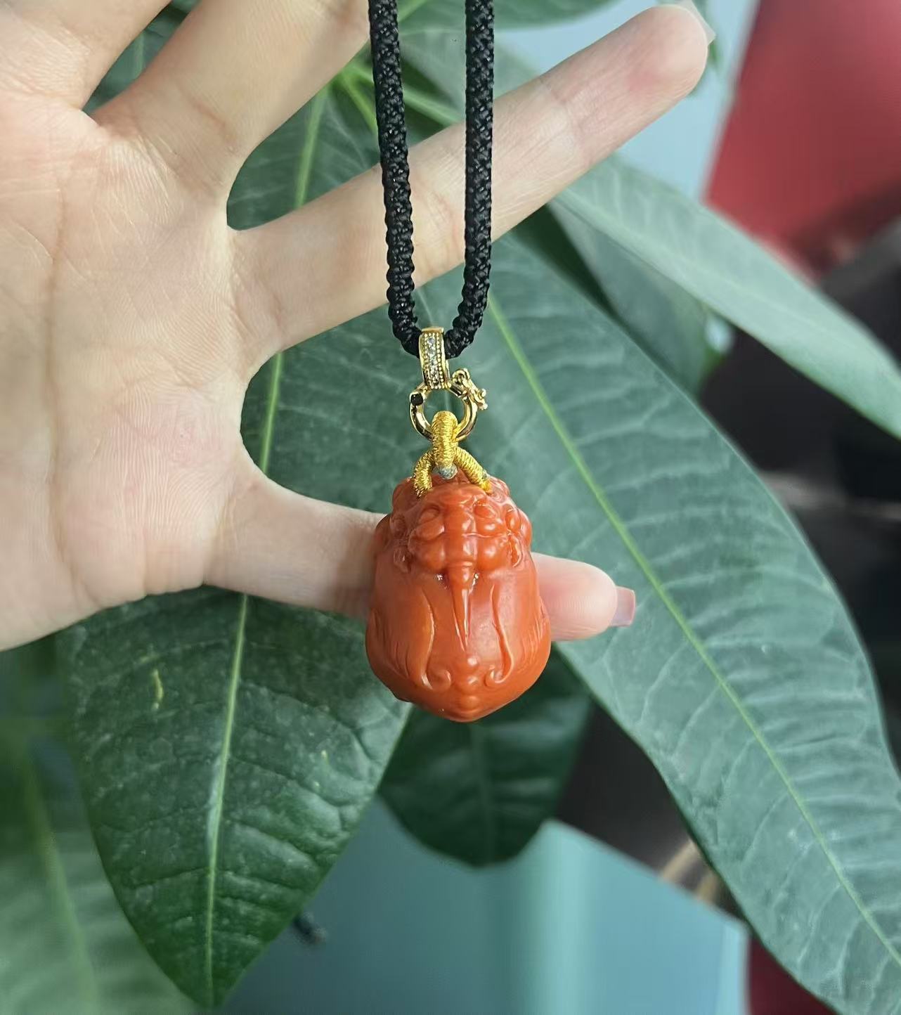 【老掌柜】南红貔貅吊坠  DDU121801