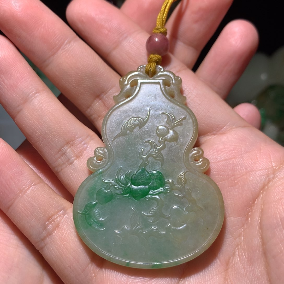 翡翠挂件未镶嵌小****记