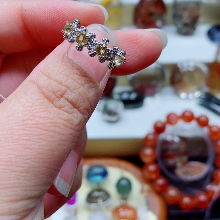 水晶颈饰未镶嵌水晶