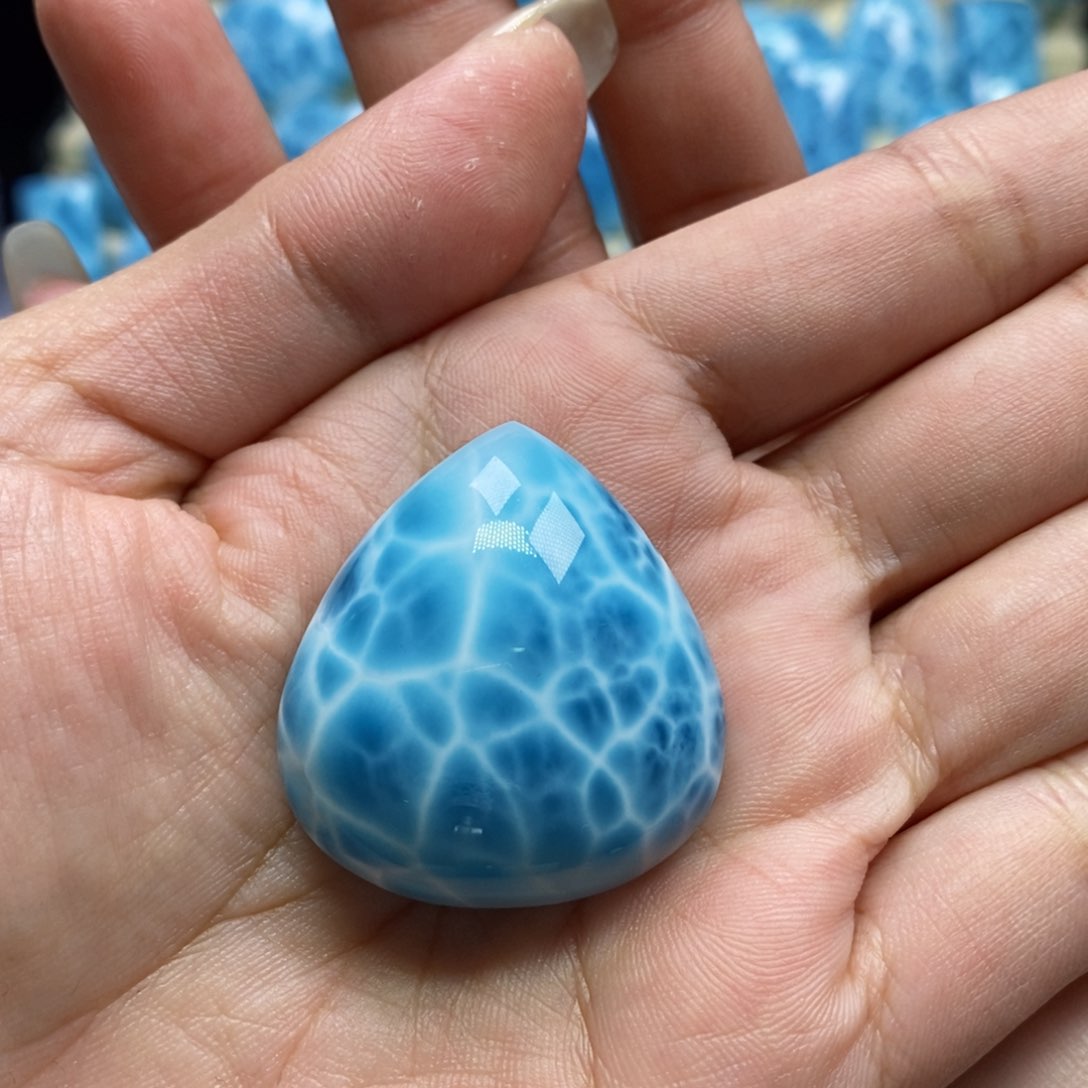 针钠钙石（海纹石）颈饰未镶嵌柒**蕓