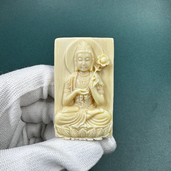 E6562天然猛犸牙雕刻件 支持鉴定 假一罚四