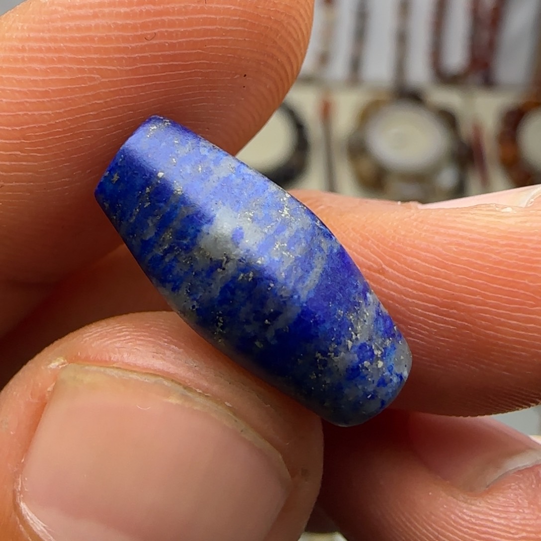 青金石单未镶嵌fyycvuguvuvuug