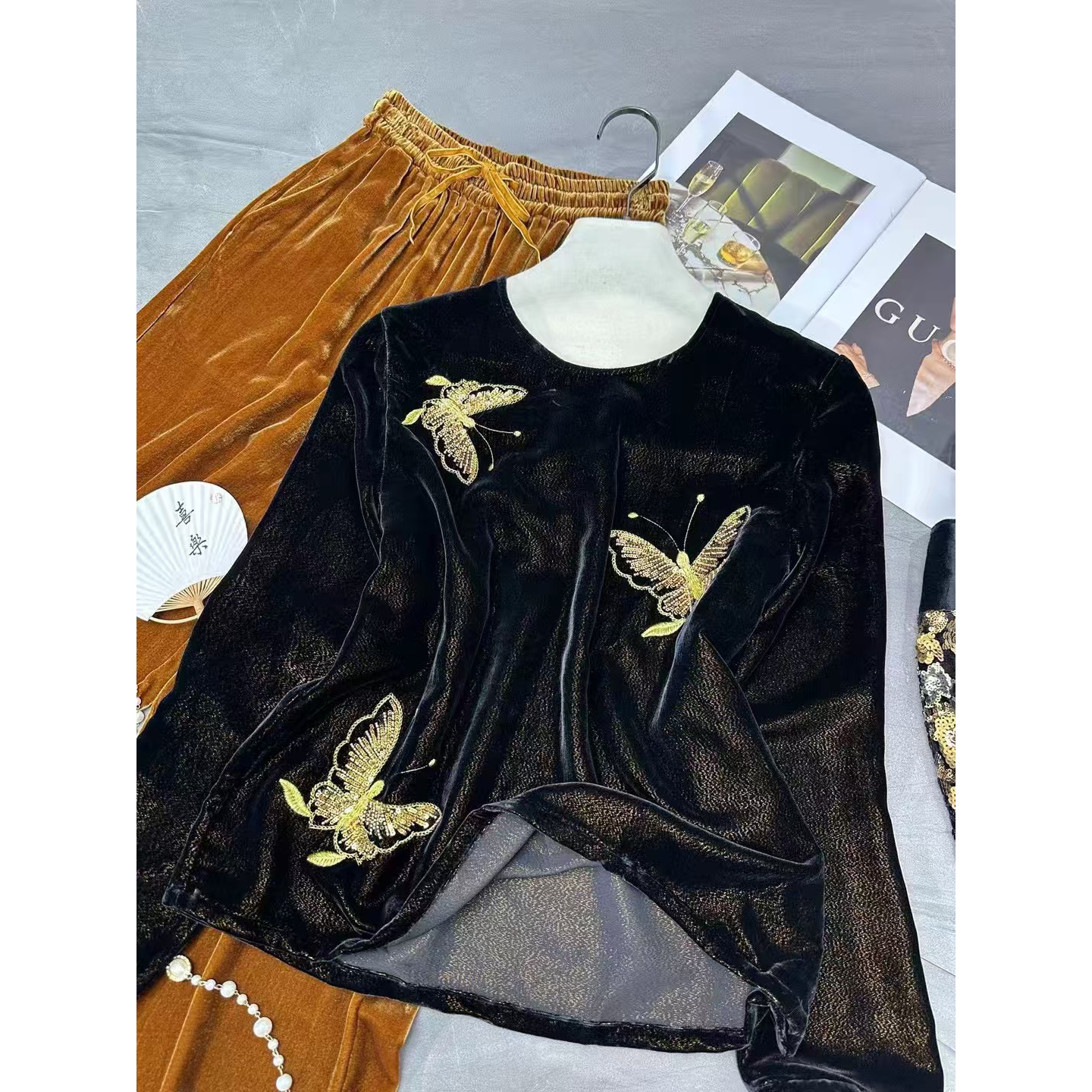 单件真丝丝绒蝴蝶长袖秋款上衣