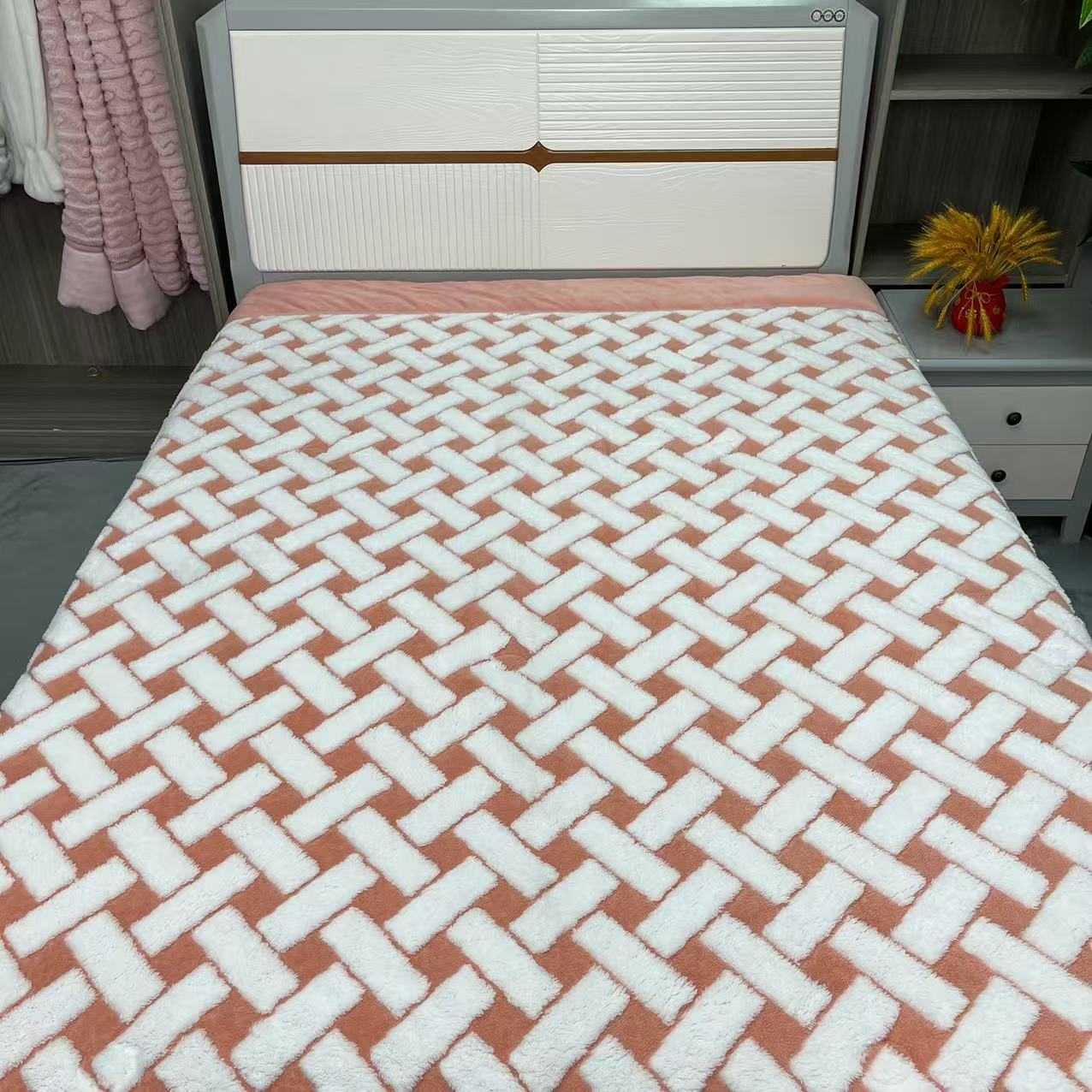 粉白条单人2.0*2.2被子印花多功能奶绒单人双面加厚双层