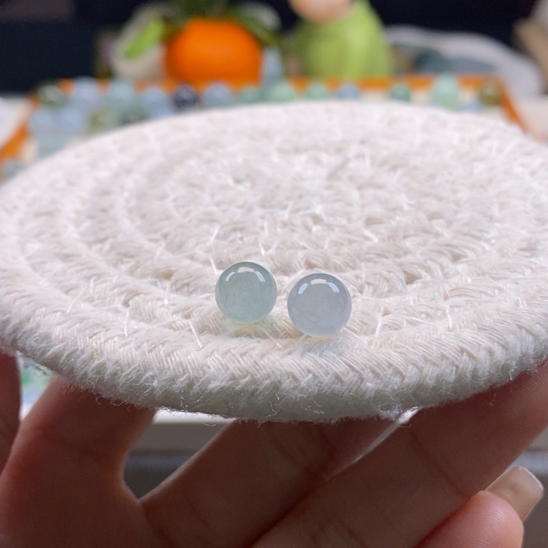 翡翠散珠天然翡翠7.5，单颗价格多样性发其一