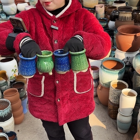 瑕疵随机八个盆子。