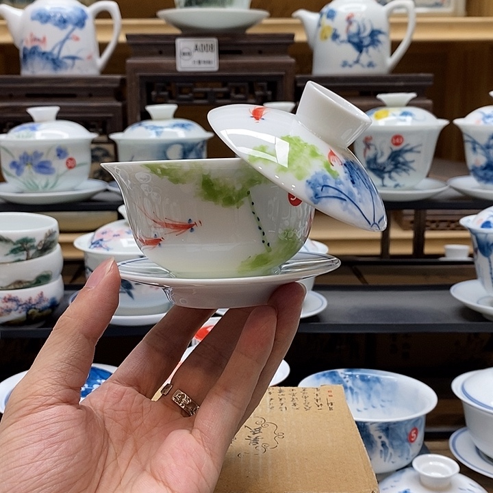 手绘五彩荷花盖碗150cc三才釉下彩微瑕福利款