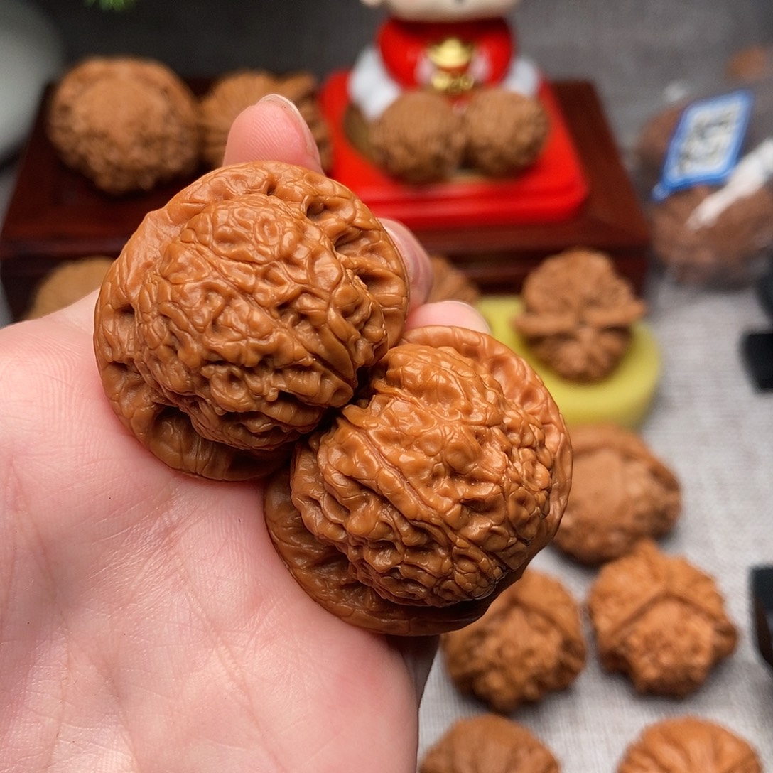 把件文玩核桃37全品血麒麟