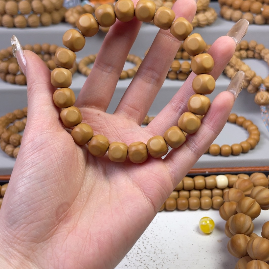 猴头核桃手串六方9.8