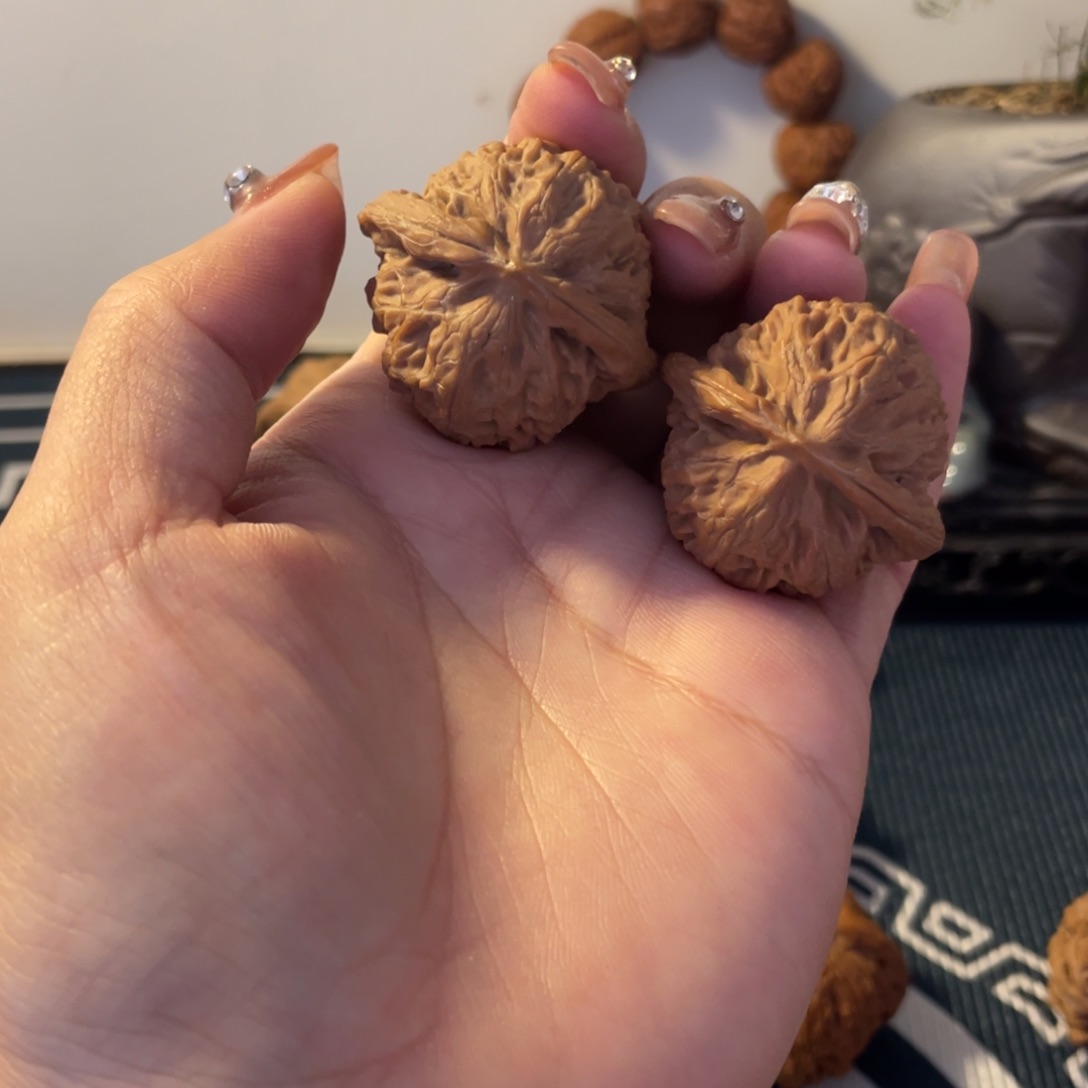 文玩核桃吊坠宫灯38