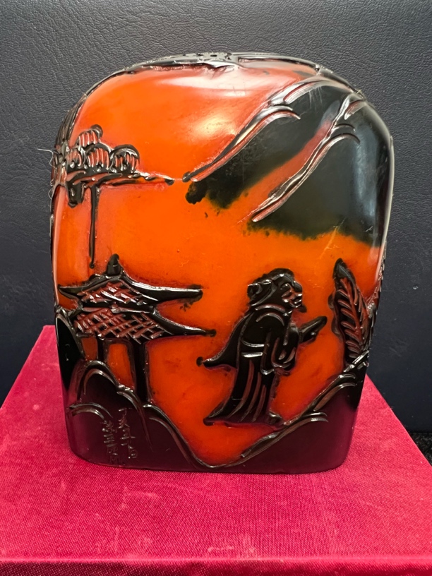 寿山石山水篆刻浮雕印章乌鸦皮随形摆件