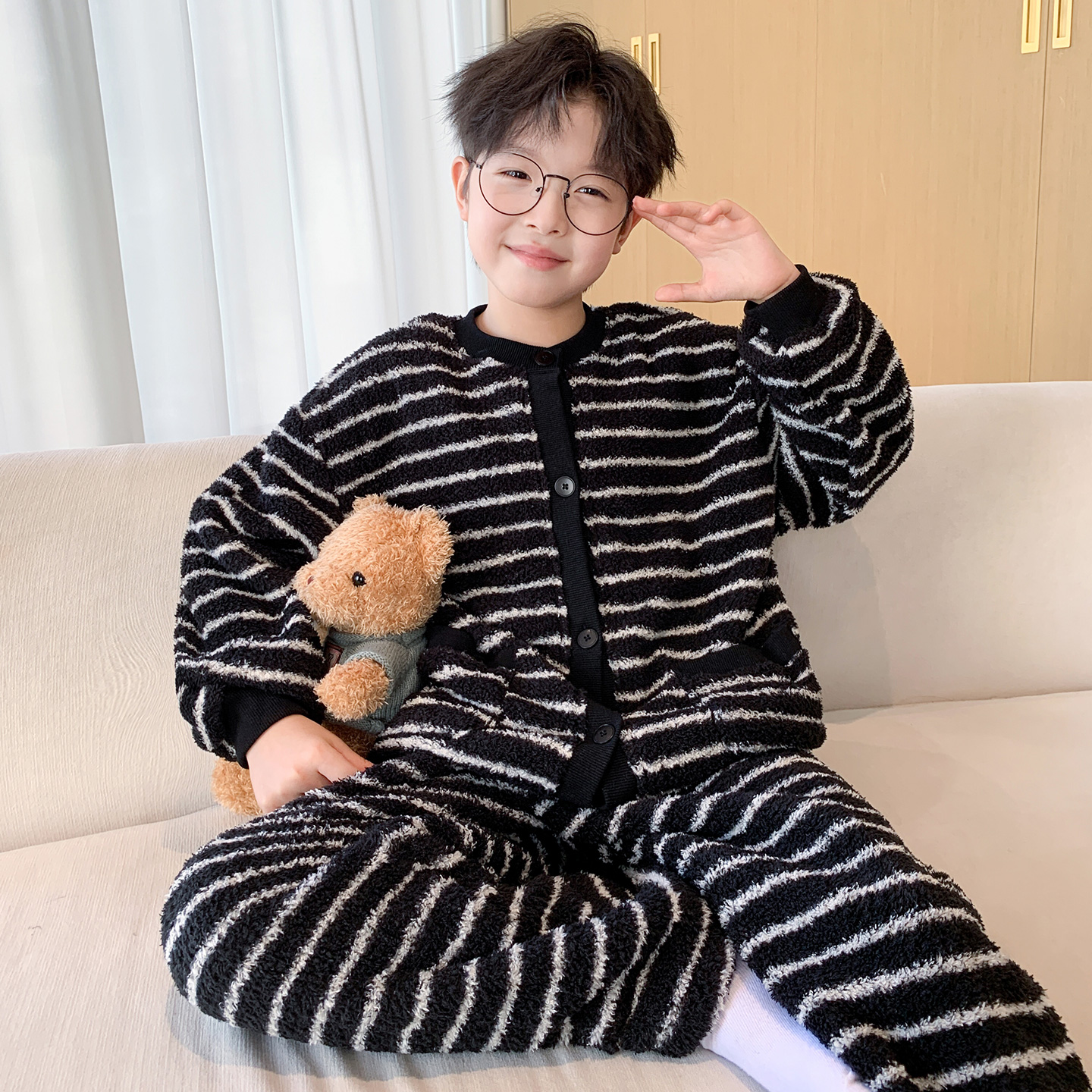 男童秋冬款珊瑚绒加厚睡衣新款男孩中大儿童法兰绒保暖家居服套装