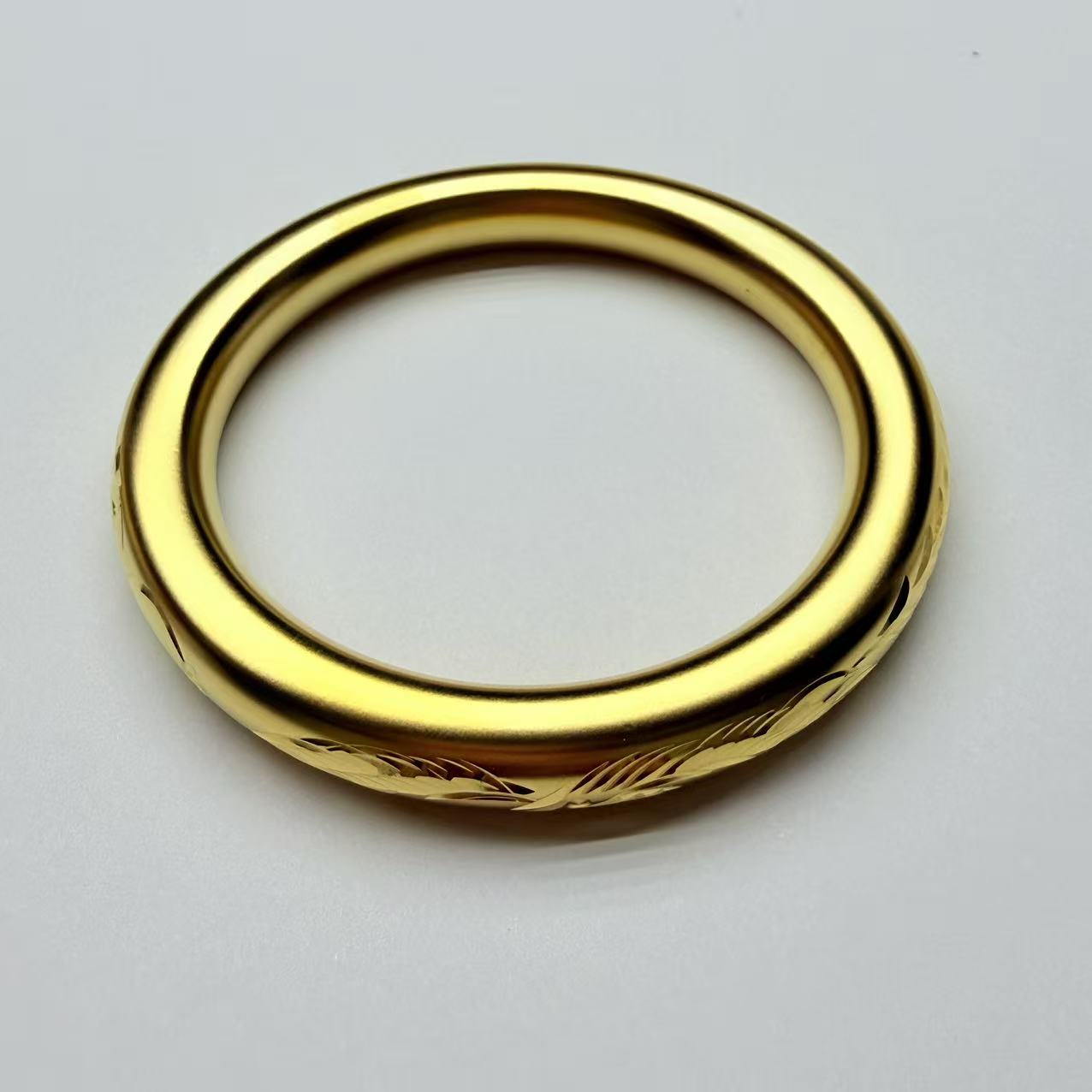 时尚轻奢百搭手镯礼盒jd1229402