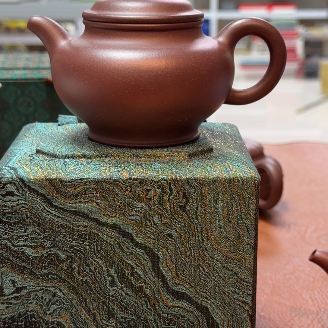 茶杯紫砂小果子市