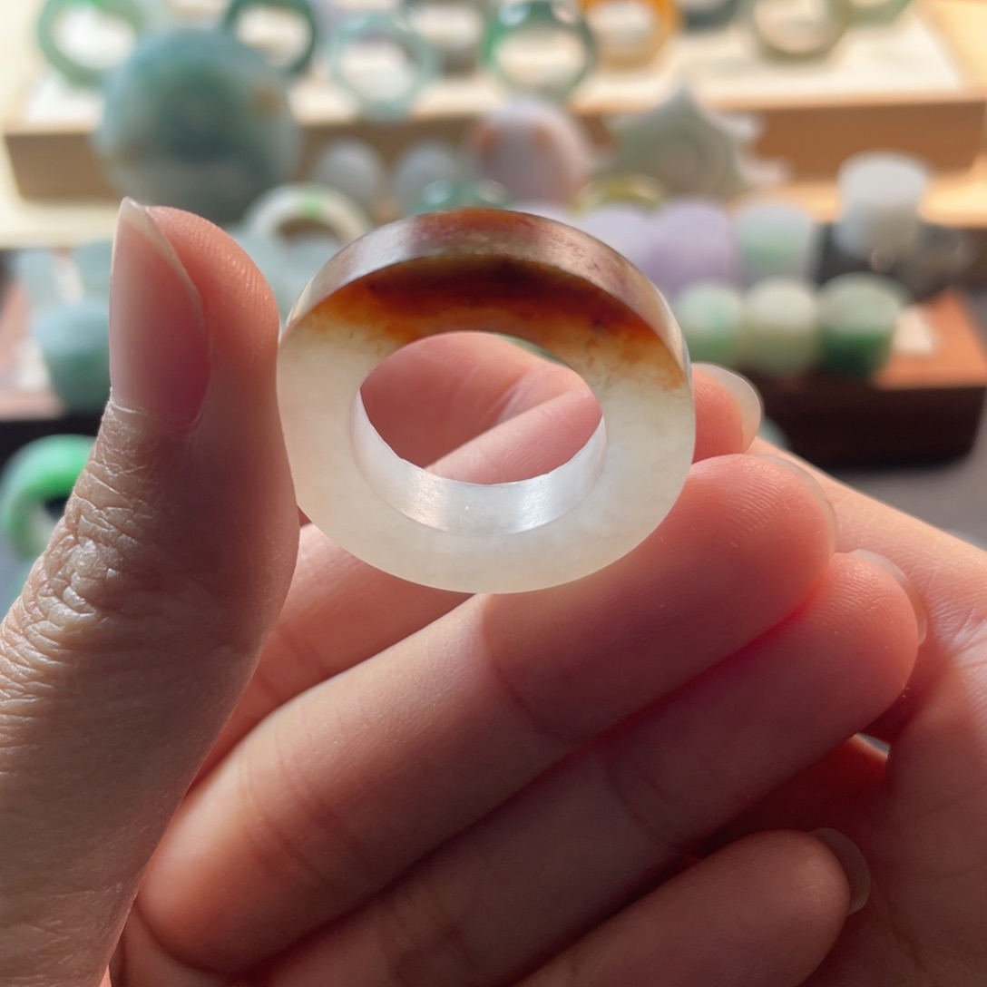 定制翡翠未镶嵌R****y戒指