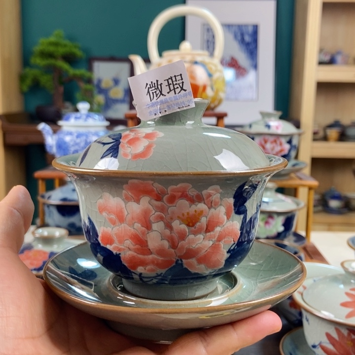 瓷片手工制作工艺精湛等特点为