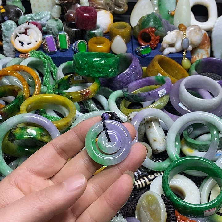 颈饰未镶嵌翡翠仲*缅甸翡翠首饰配饰