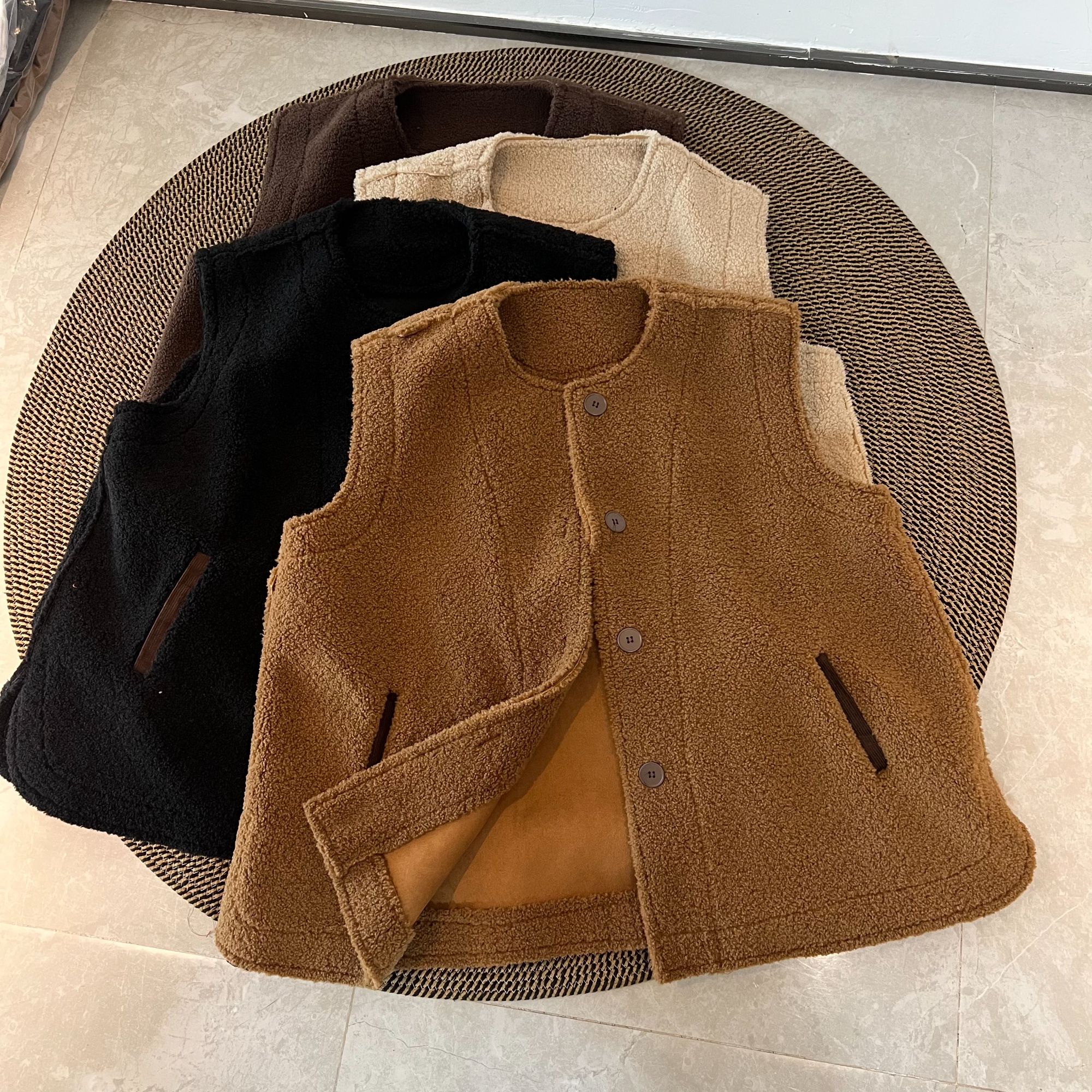 常规款圆领羊羔毛透气厚款毛绒保暖马甲  1268#