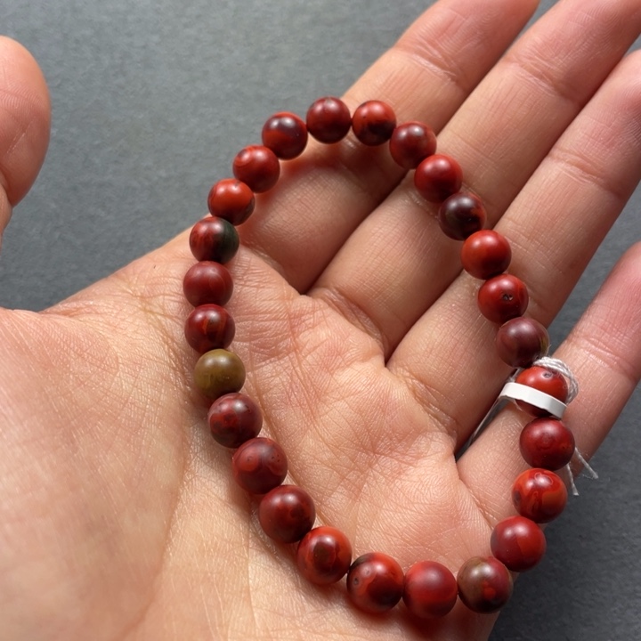 南红玛瑙配饰未镶嵌彭****伟7.1mm