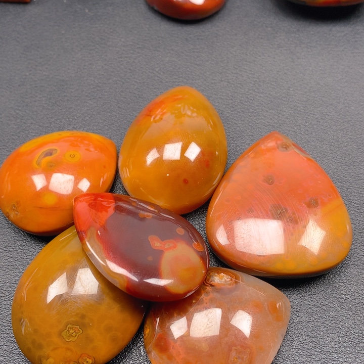 玛瑙/玉髓颈饰未镶嵌蜜*