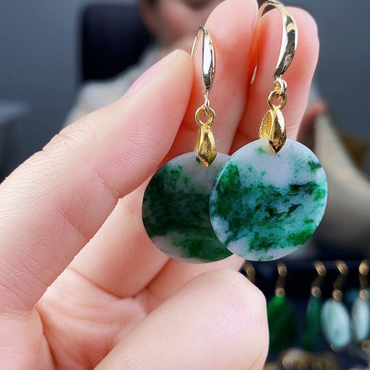 翡翠耳饰未镶嵌饰品