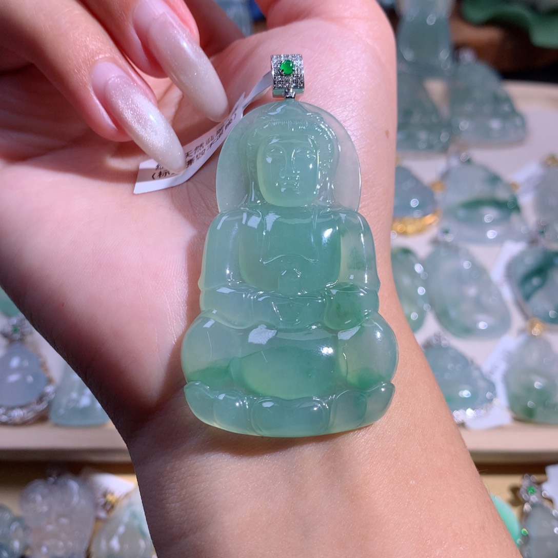 翡翠吊坠(不含链)18K金镶嵌