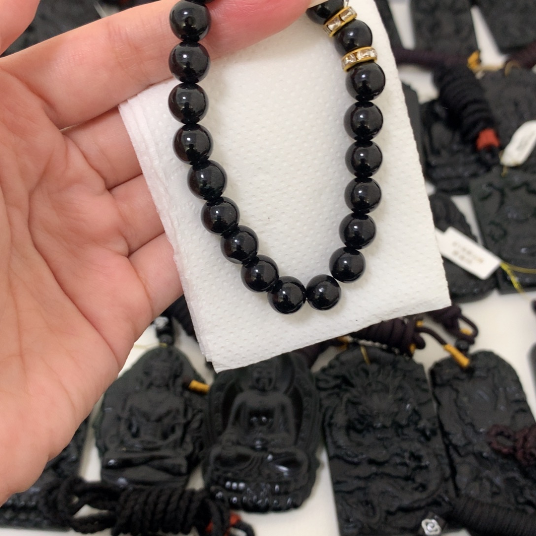 天然缅甸a货钢琴黑挂件