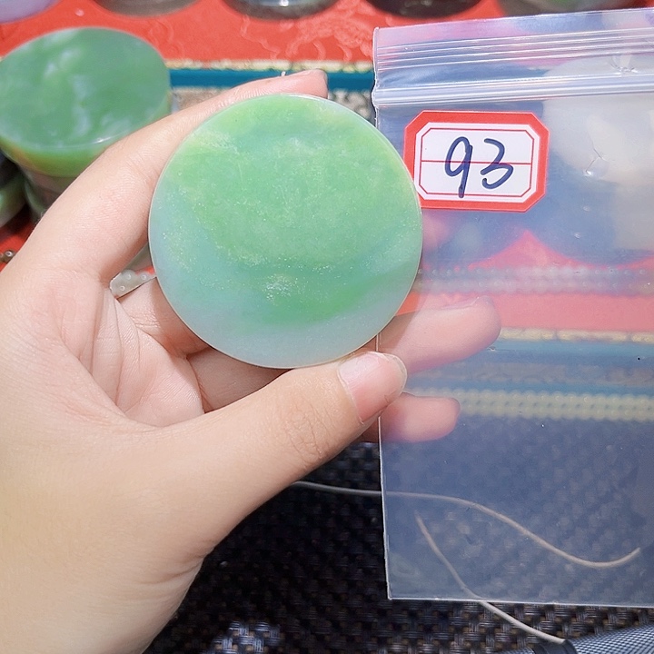 和田玉和田玉边角料随机发未镶嵌