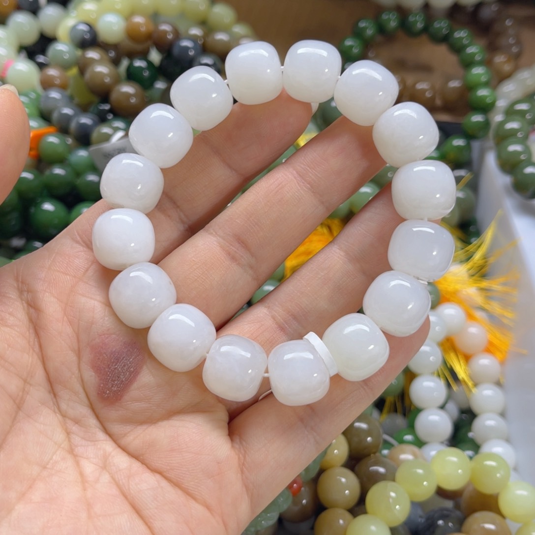 未镶嵌手链和田玉