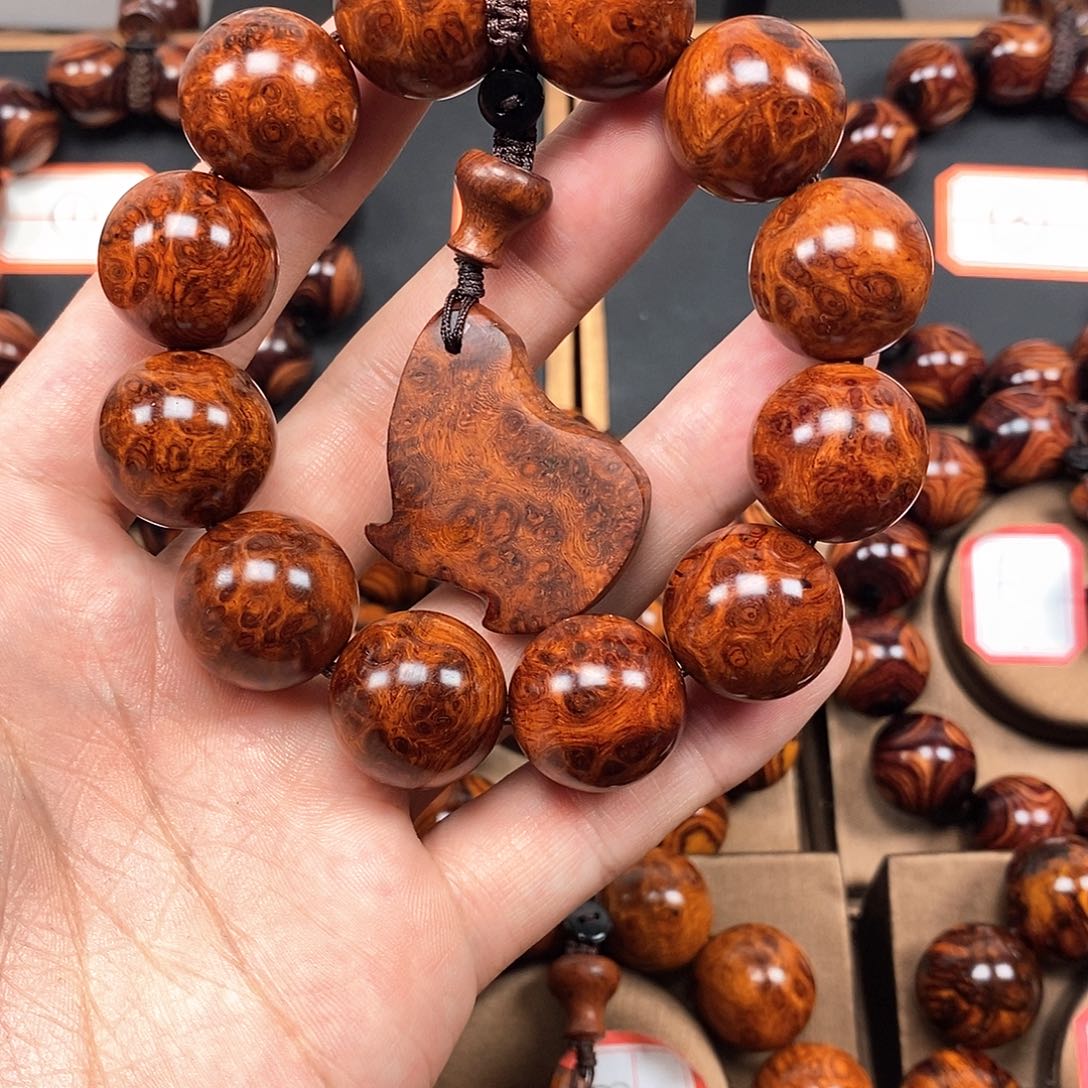 花梨木类盘*斧2.0留疤纹理