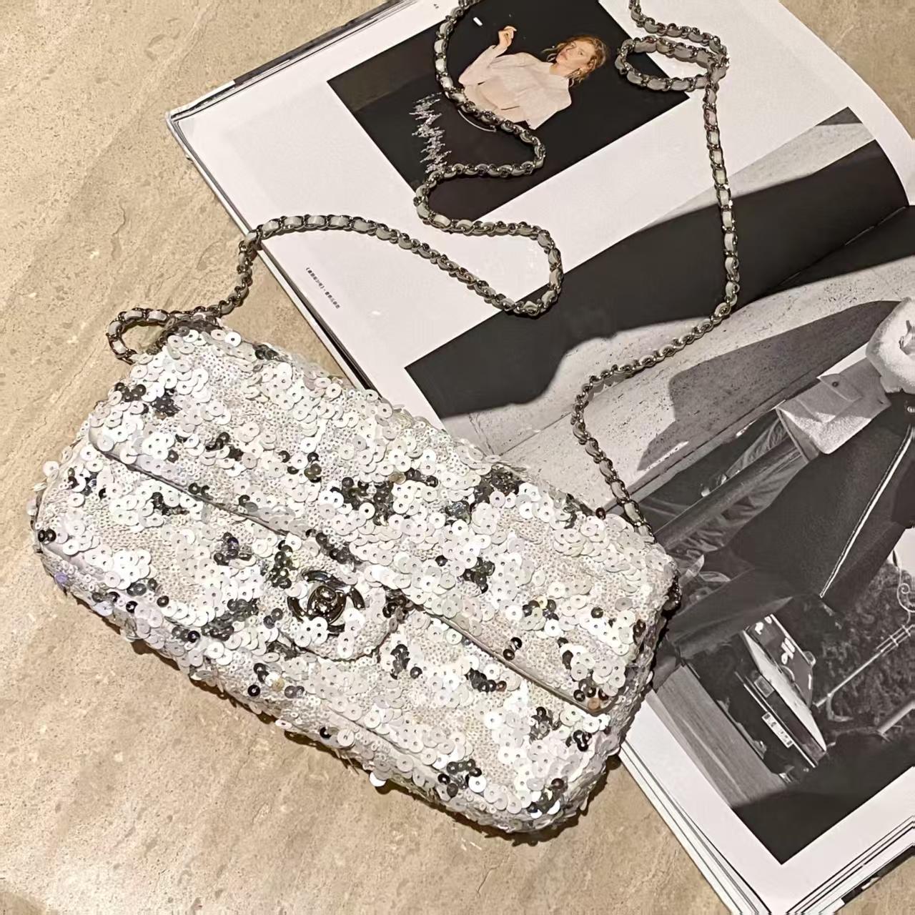 99新 Chanel/香奈儿 亮片cf法棍包/12期免息/70434170/代卖服务