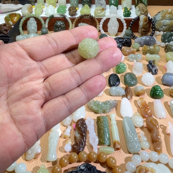 和田玉颈饰未镶嵌定制款