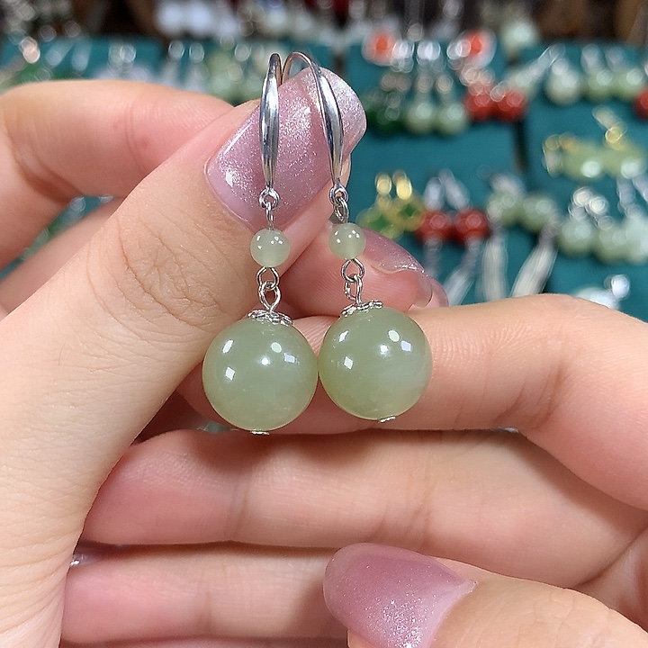 和田玉银S925镶嵌耳饰天然卡12mm左右冰晴水