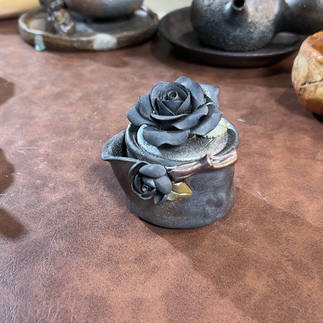 黑泥黑玫瑰 小迷你