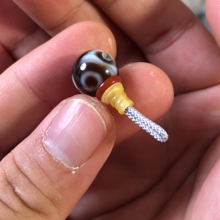 蜜蜡珠宝奇石未镶嵌