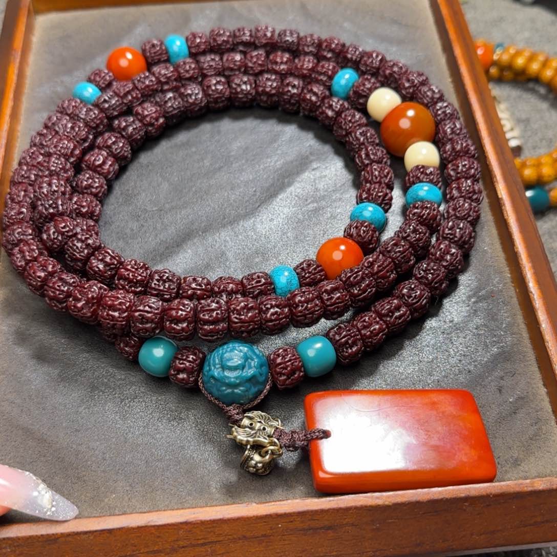 金刚菩提吊坠羊*羴黑金