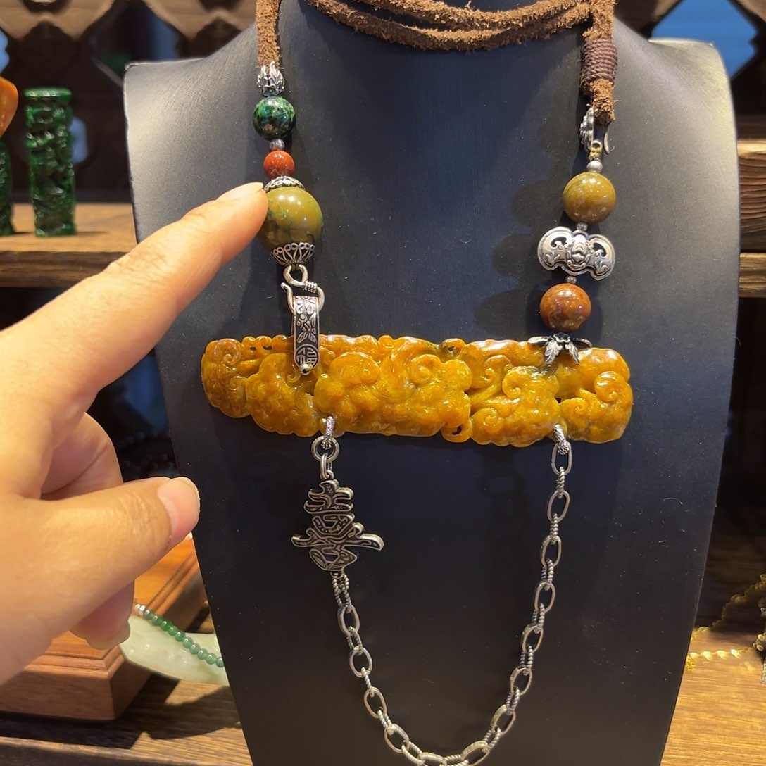 翡翠颈饰未镶嵌原创