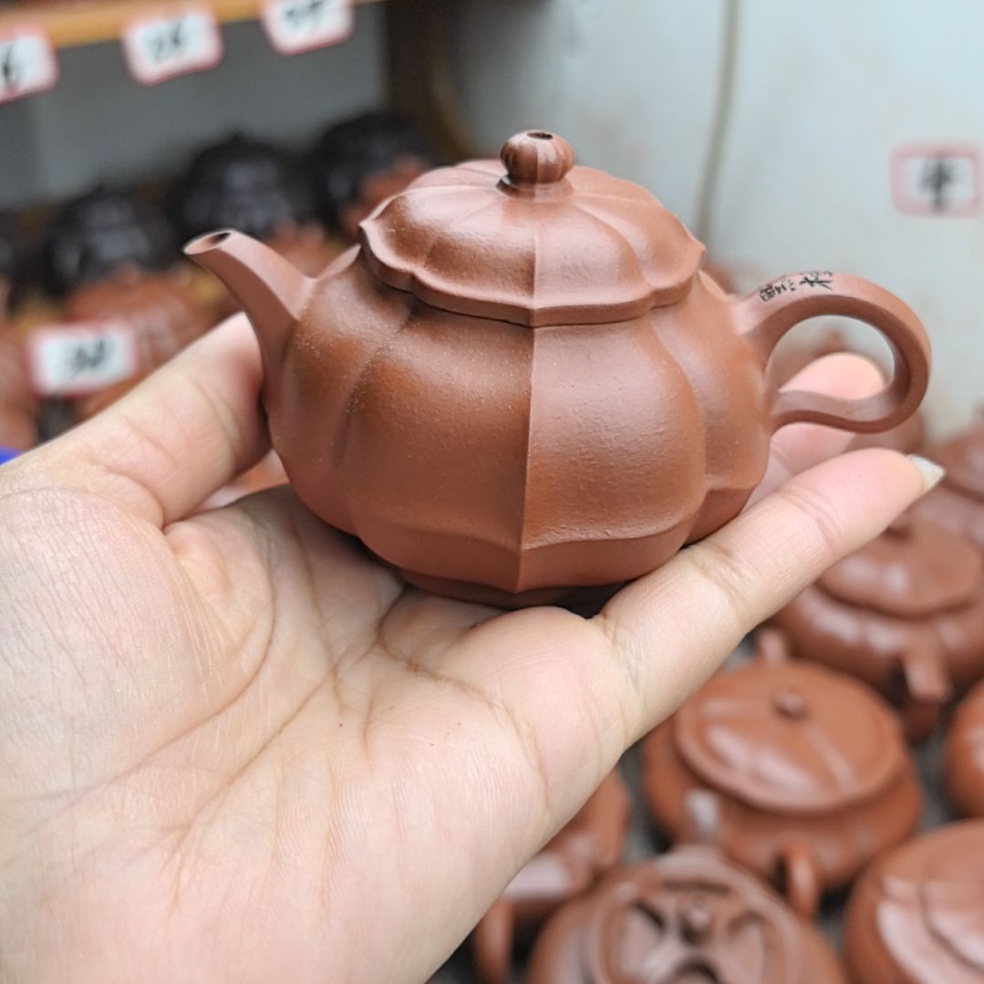 墨***儿茶壶紫砂朱泥筋纹莲花仙子90cc