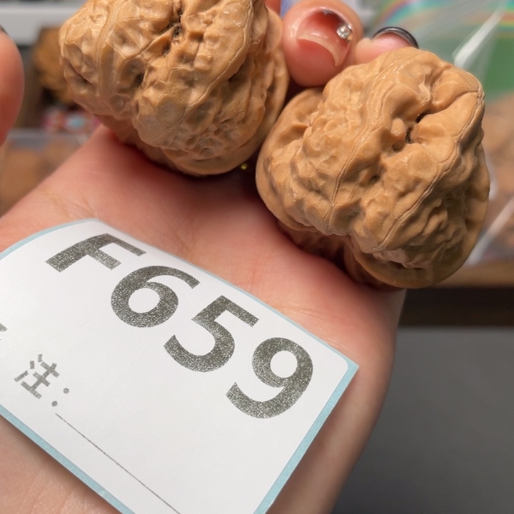 文玩核桃把件三角肌肉蛙39 42 34