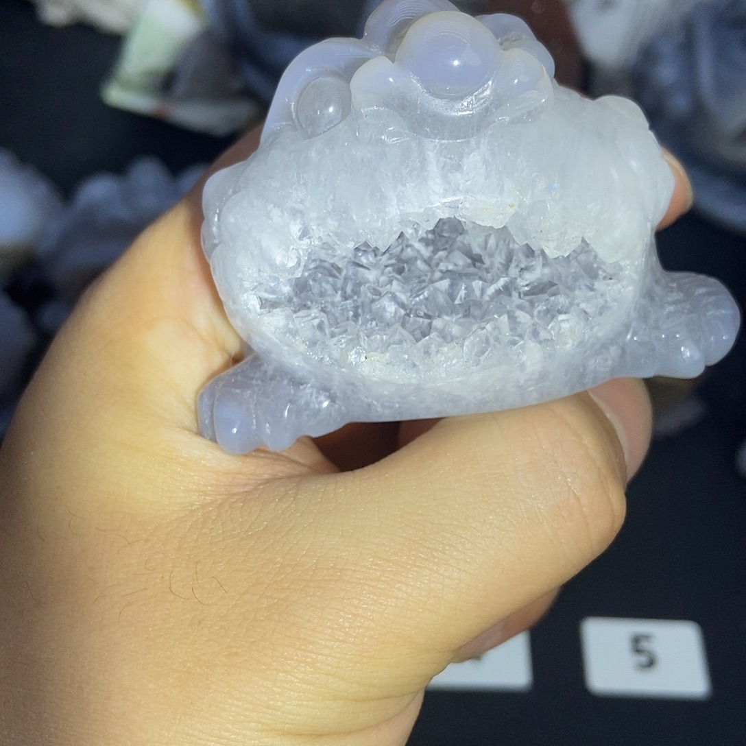 玛瑙/玉髓未镶嵌珠宝奇石