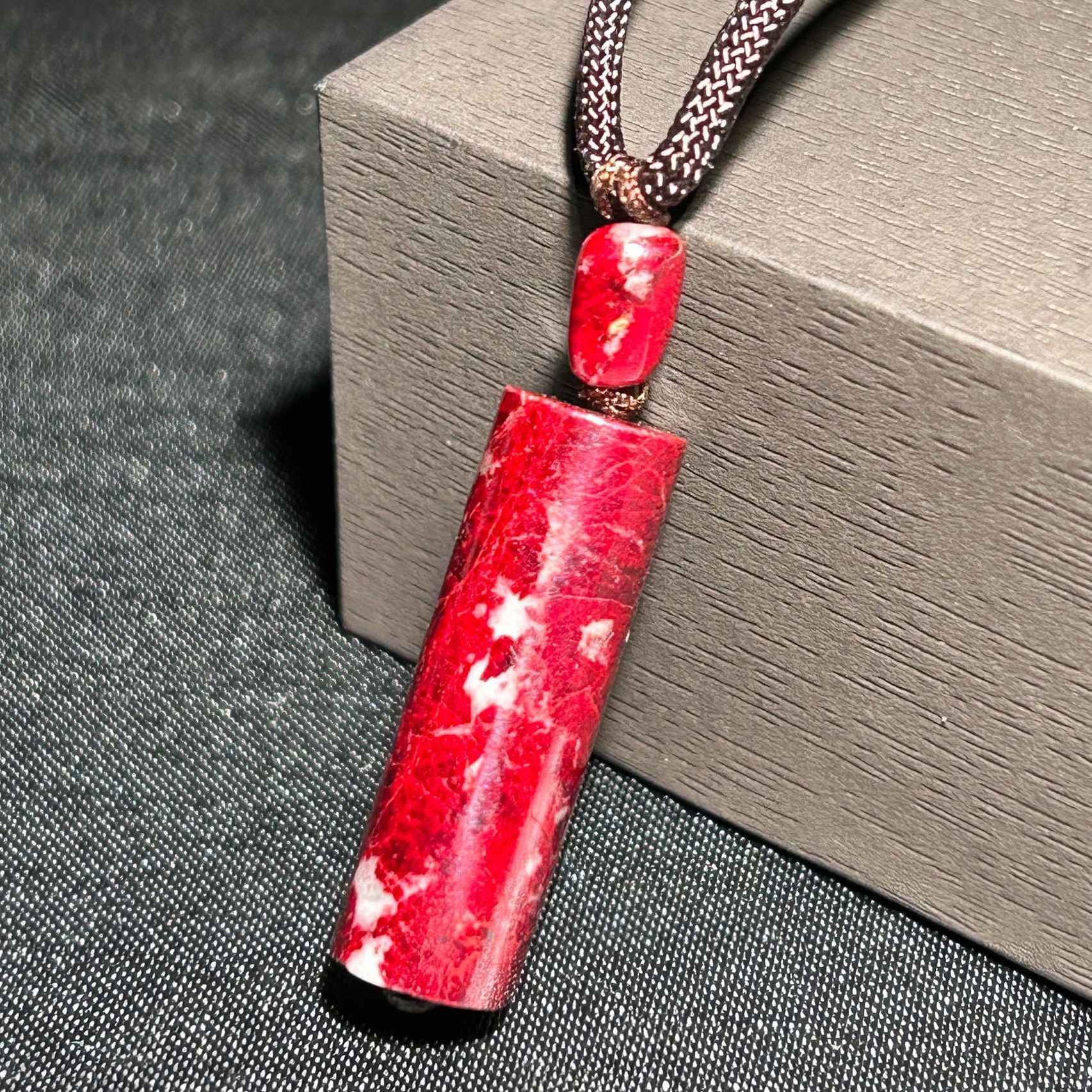 天然辰砂朱砂原矿石桶珠吊坠男女款