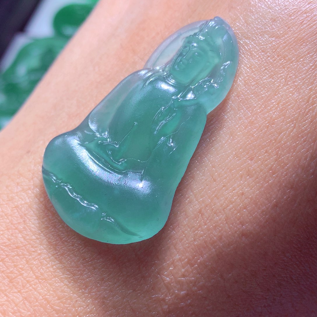 定制翡翠未镶嵌天然翡翠A货毛货挂件