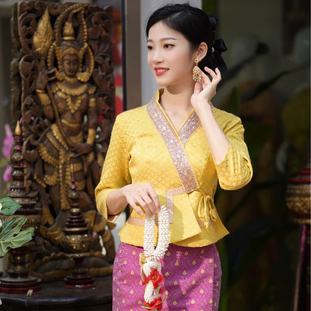 隋金金云南少数民族服饰西双版纳傣族服饰民族风服饰女装今年新款