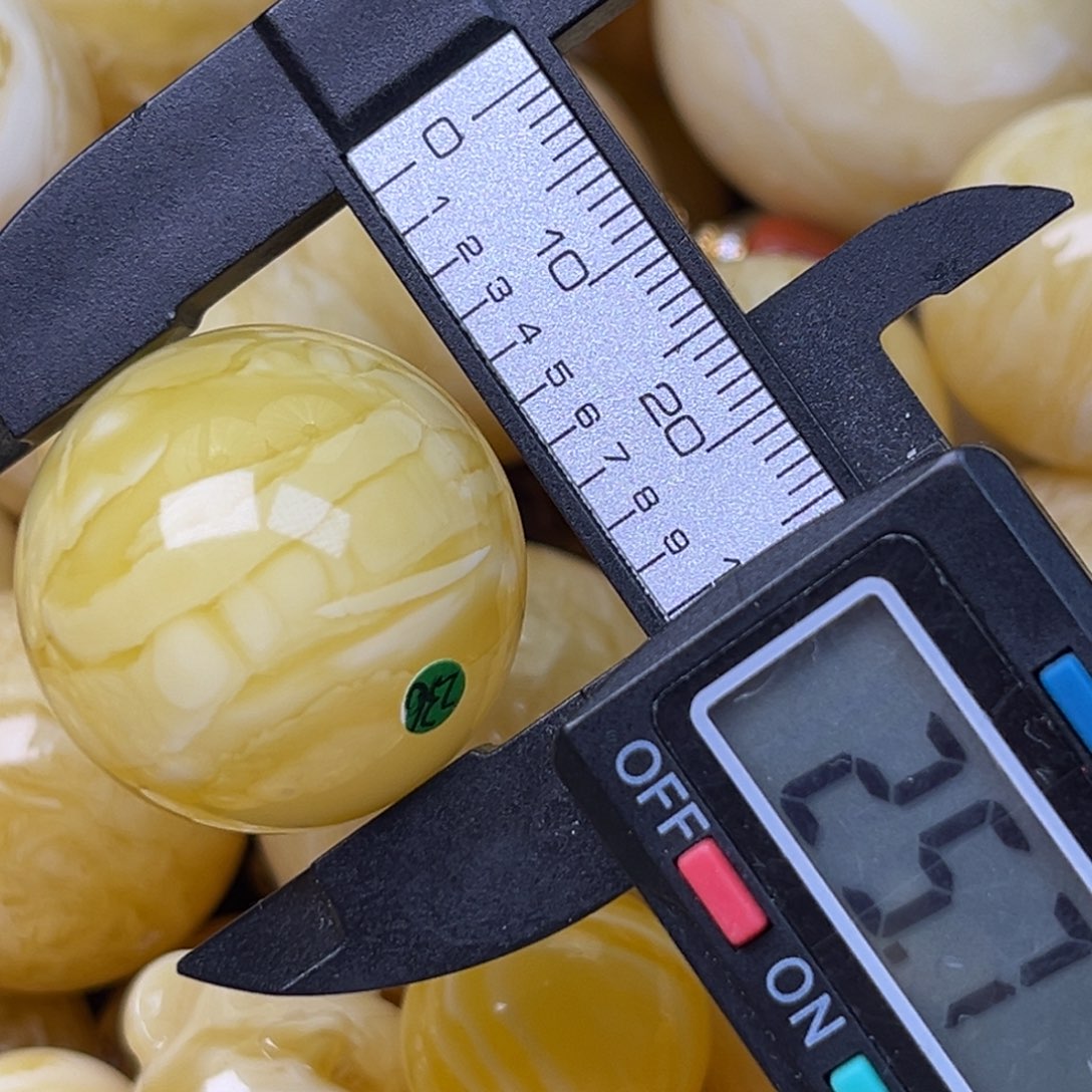 裸石蜜蜡未镶嵌！