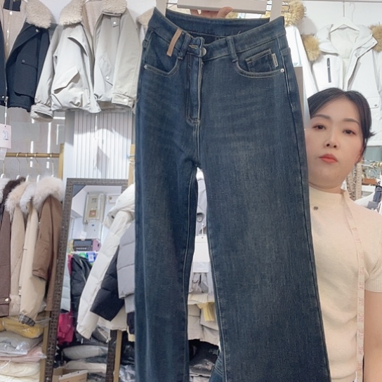 6673孤品牛仔裤福利啦