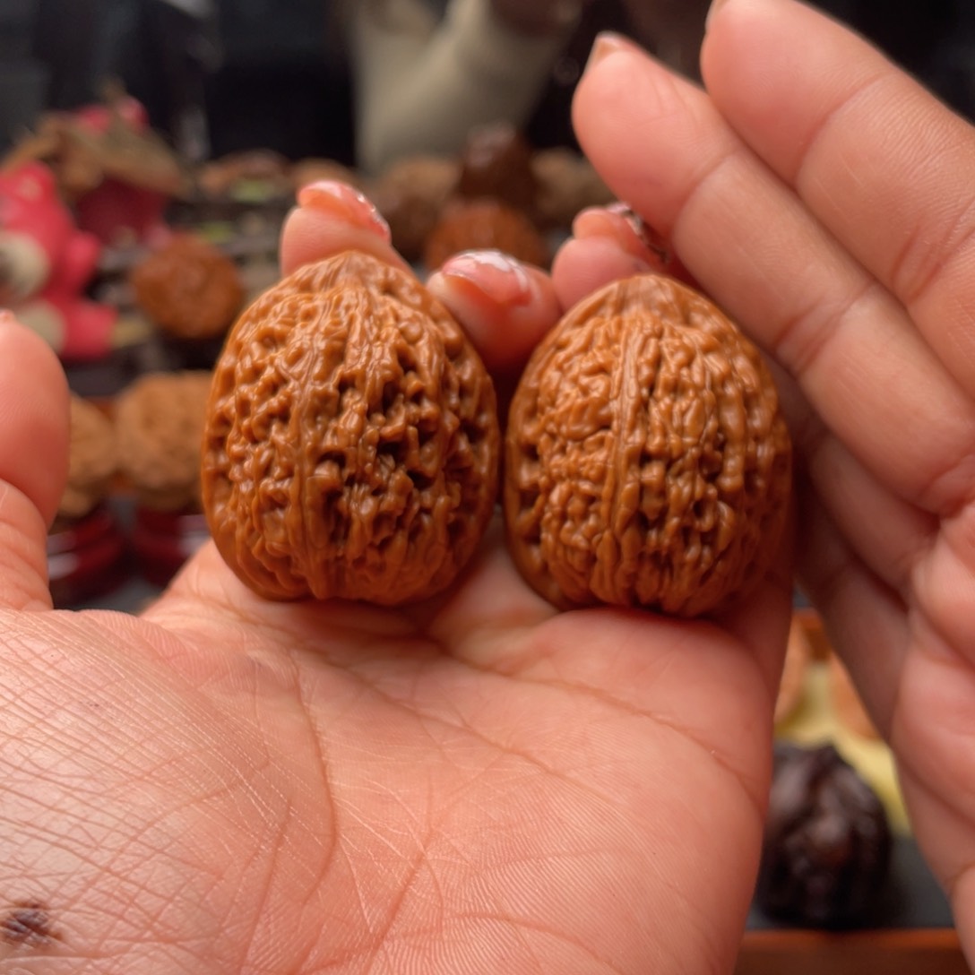 【闪购商品】文玩核桃把件蚂蚁王33