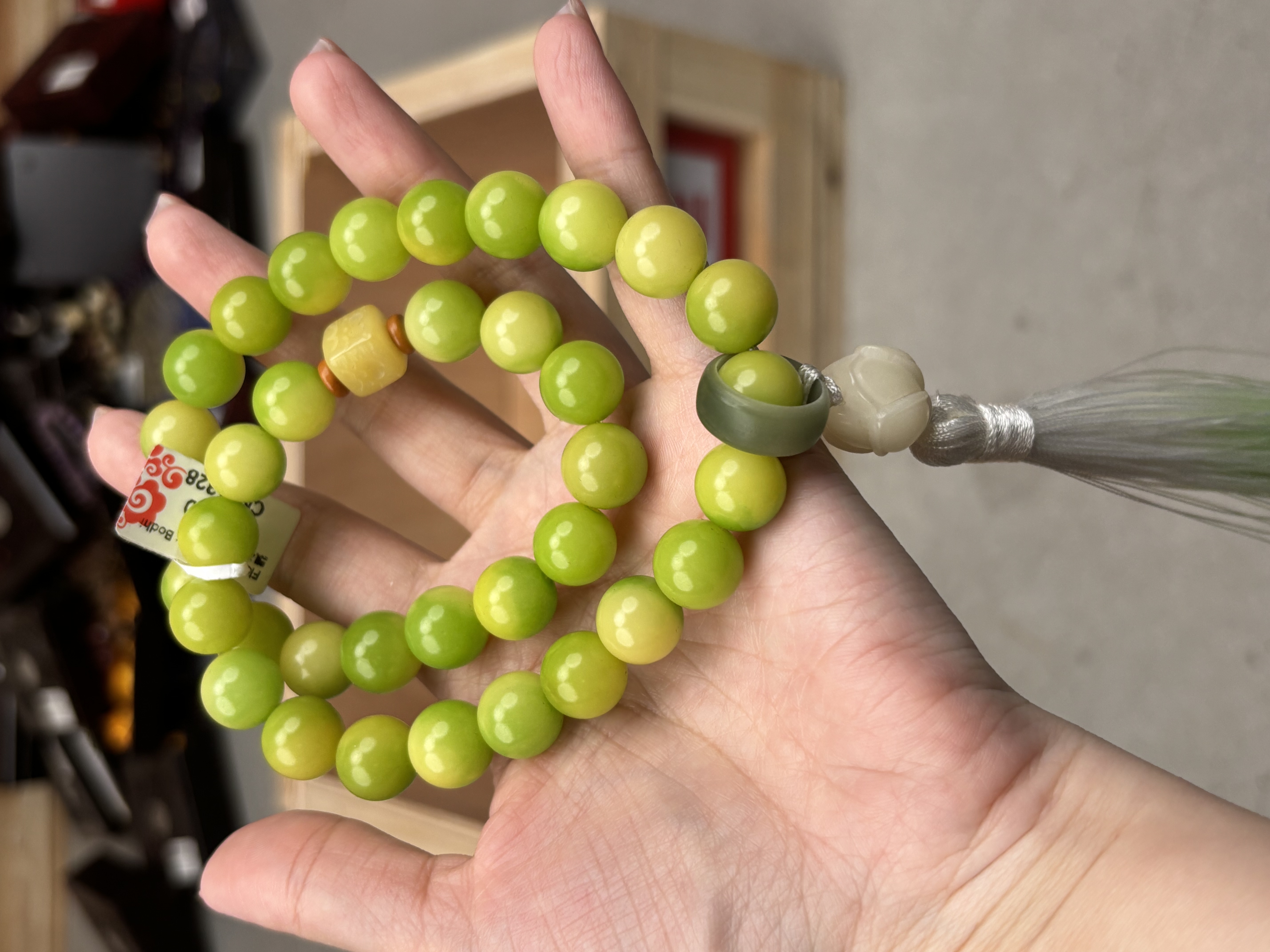 STJ010 飘花菩提手持手串 无礼盒