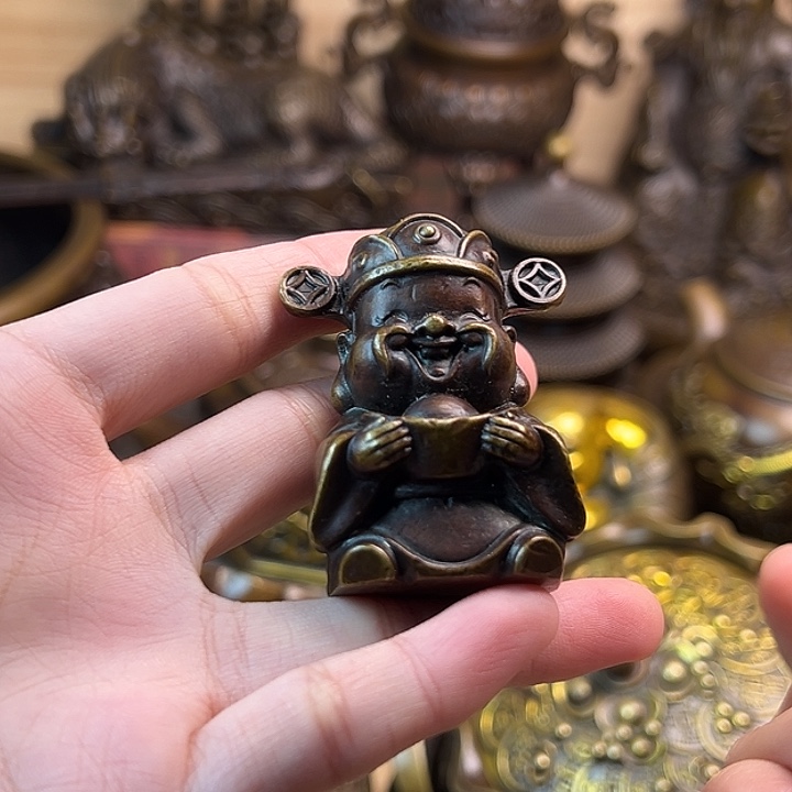 精美铜器，点击下单